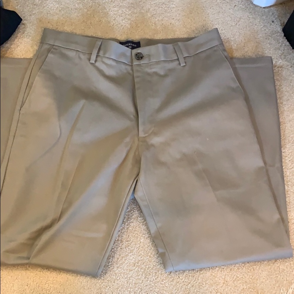Dockers Tan/Khaki pants. Great condition